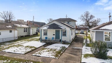 Building Photo - 4406 New Orleans St