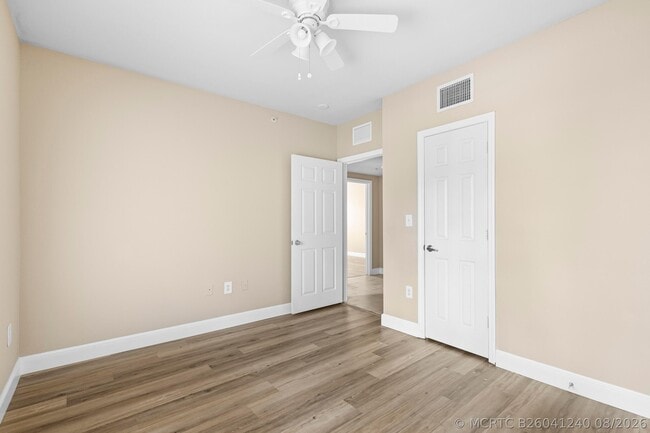 Building Photo - 6450 Emerald Dunes Dr