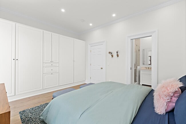 Building Photo - 1111 Bloomfield St