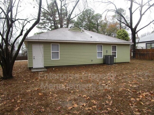Building Photo - 3490 Ardmore St