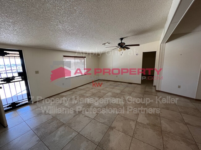 Building Photo - 28840 N 168th Ave