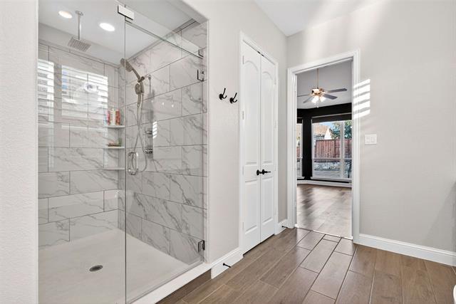 Building Photo - 4740 Desert Willow Dr