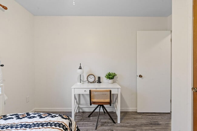 Building Photo - 38 Duncan Rd