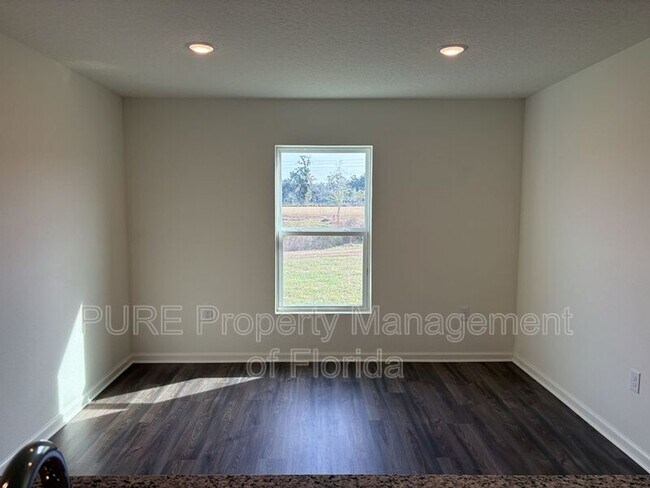 Building Photo - 2383 NW 22nd Ct