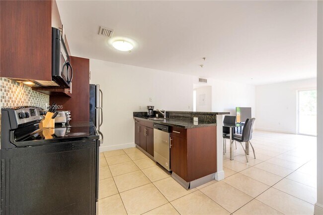 Building Photo - 4147 Stirling Rd