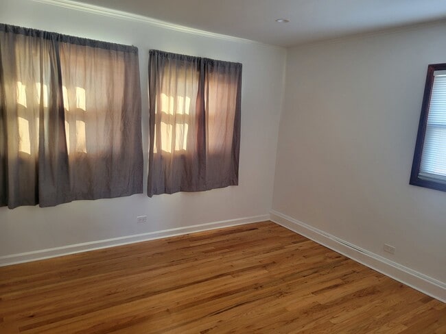 Building Photo - 2382 S Scott St