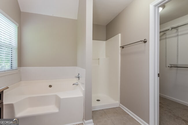 Building Photo - 6627 Shapiro Ct