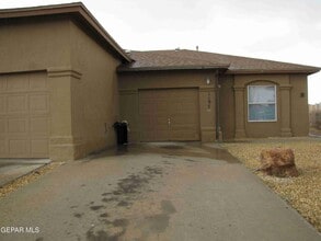 Building Photo - 11975 Diana Candia Ln