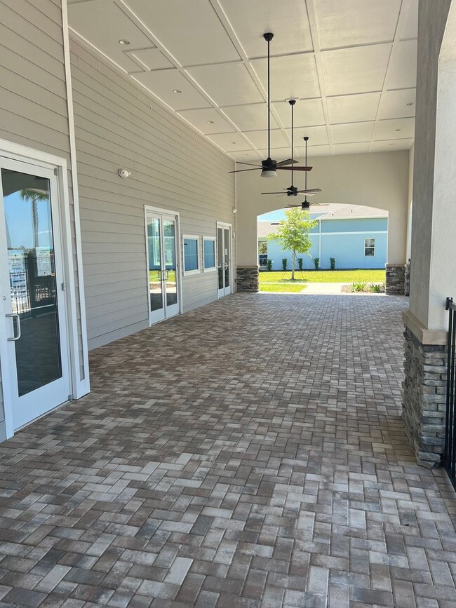 Building Photo - Isles of Lake Nona!!  3 Bedroom 2.5 Bathro...