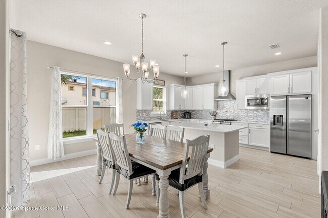 Building Photo - 4065 Negal Cir