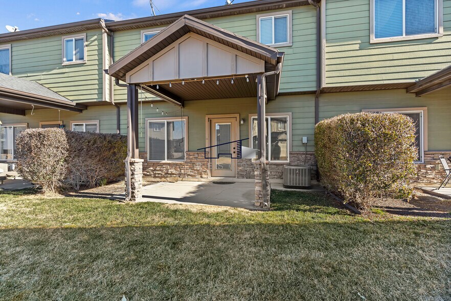 Building Photo - 2071 Madie Ln