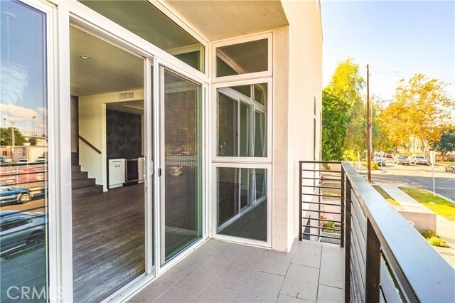 Building Photo - 14754 Gilmore St