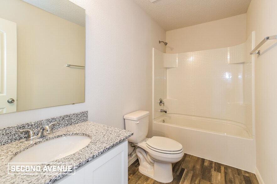 Building Photo - 2179 Rock Dr
