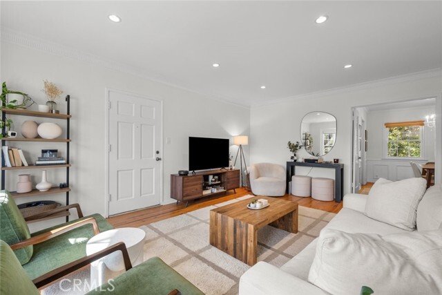 Building Photo - 15234 Dickens St