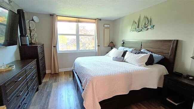 Building Photo - 777 S Federal Hwy