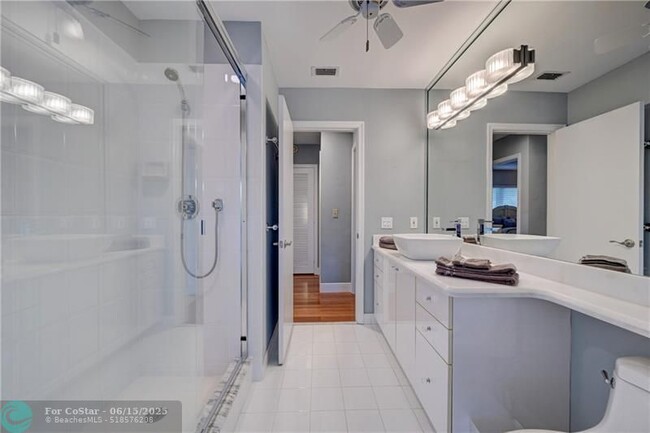 Building Photo - 681 Marine Dr