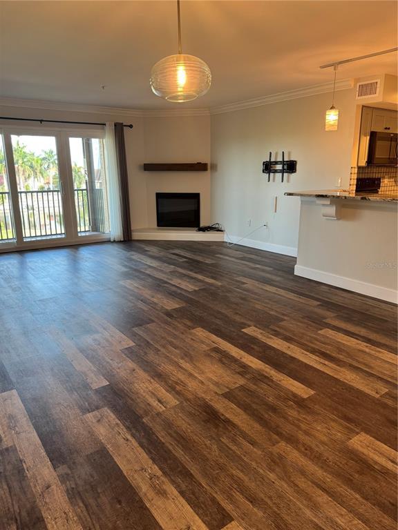Building Photo - 2400 Feather Sound Dr