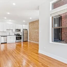 Building Photo - 1154 E 54th Pl