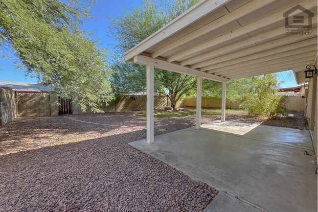 Building Photo - 3Bed/2Bath House at Baseline Rd/Rural Rd! Ready for Immediate Move-In! – NO HOA!