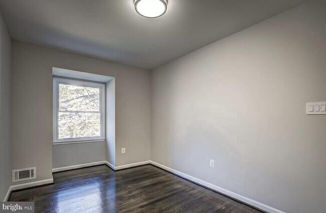 Building Photo - 14822 Bryan Ct