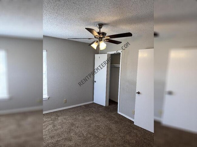 Building Photo - 13019 Woller Creek