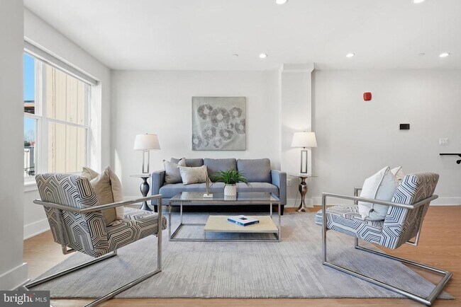 Building Photo - 2134 Wisconsin Ave NW