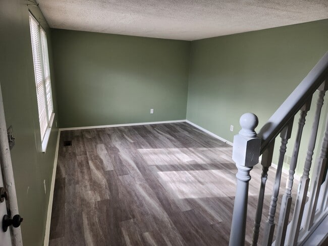 Building Photo - 1148 N Franklin St