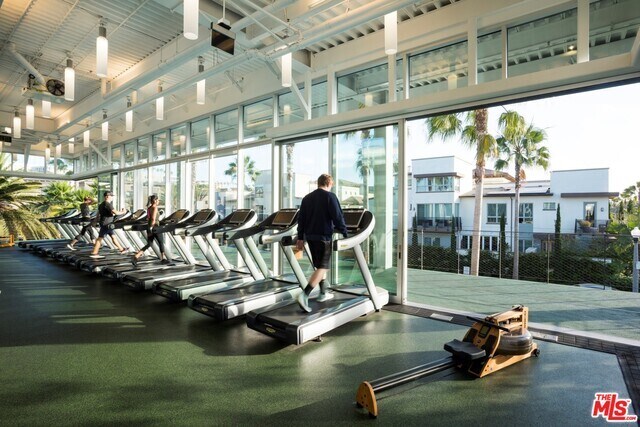 Building Photo - 12746 W Jefferson Blvd