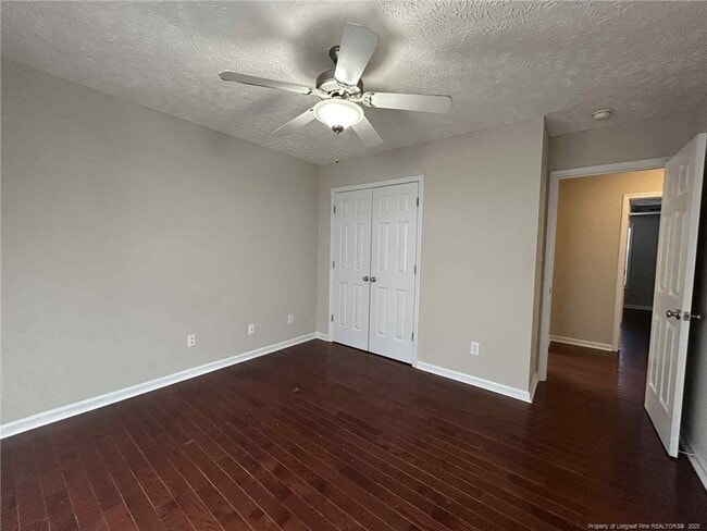 Building Photo - 5918 Lillytrotter Dr