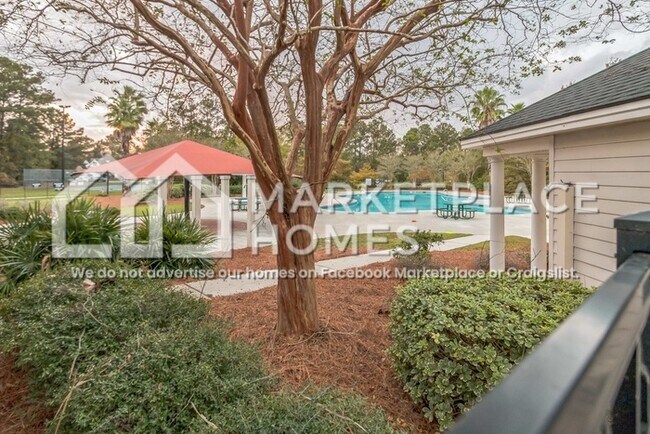 Building Photo - 24 Pomona Cir