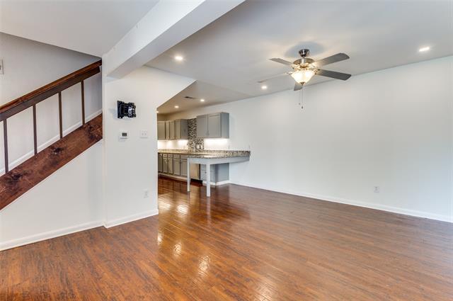 Building Photo - 3121 Park Ln