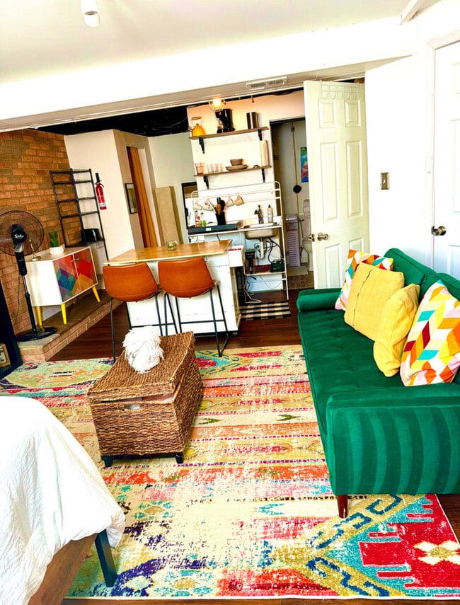 Building Photo - 4903 Ashford Dr