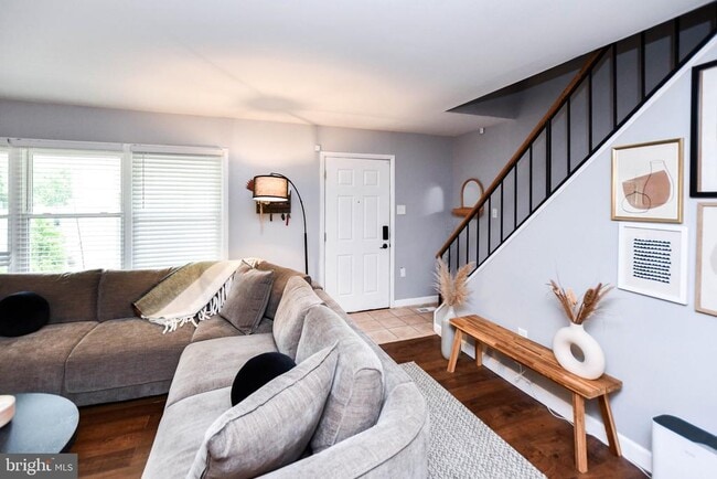 Building Photo - 4105 Yardley Ct