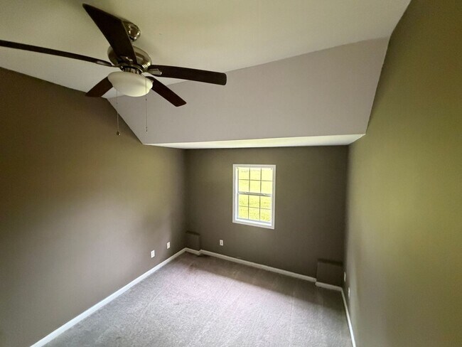 Building Photo - Coming Soon! Masonboro-south Wilmington location charming country home