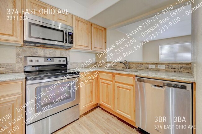 Building Photo - $500 OFF the first month of rent! Three be...