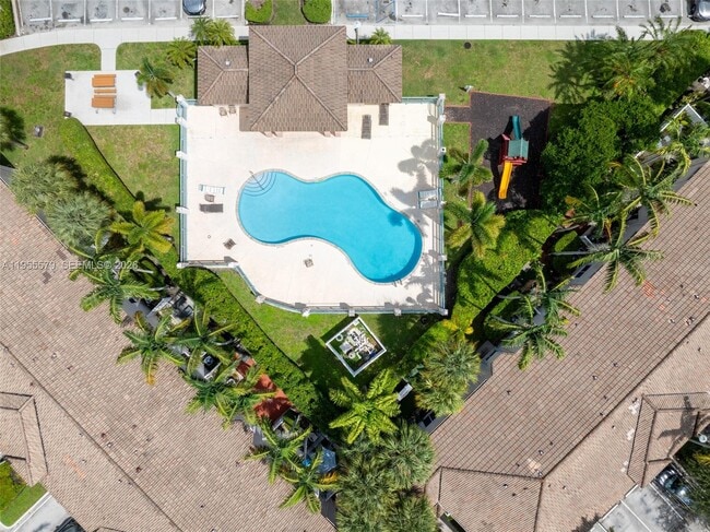 Building Photo - 2250 NW 78th Ave