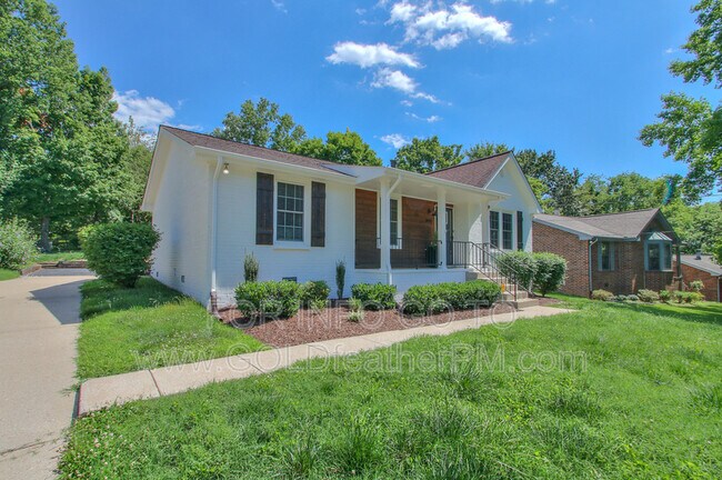 Building Photo - 3025 Blackwood Dr