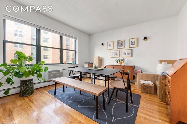 Primary Photo - 226 W 123rd St