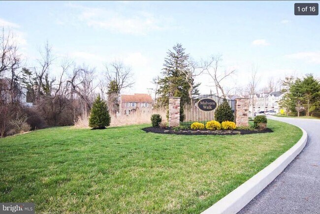 Building Photo - 164 Mulberry Dr