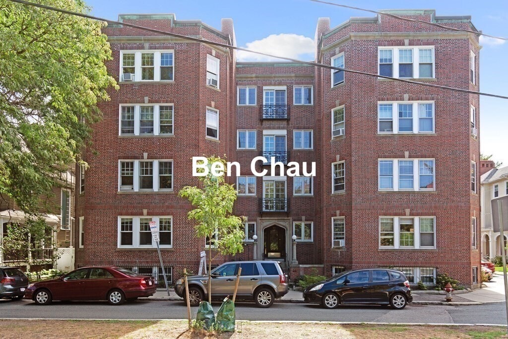 Building Photo - 44 Langdon St