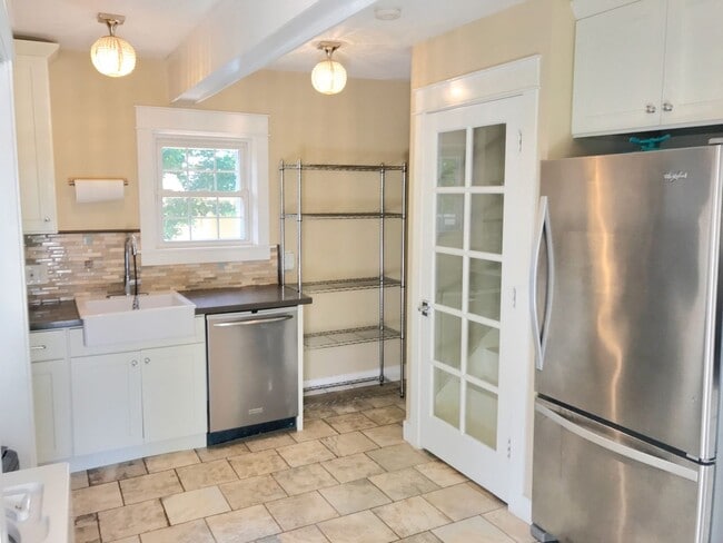 Building Photo - Foster-Powell Charming Bungalow with Bonus Finished Attic Space