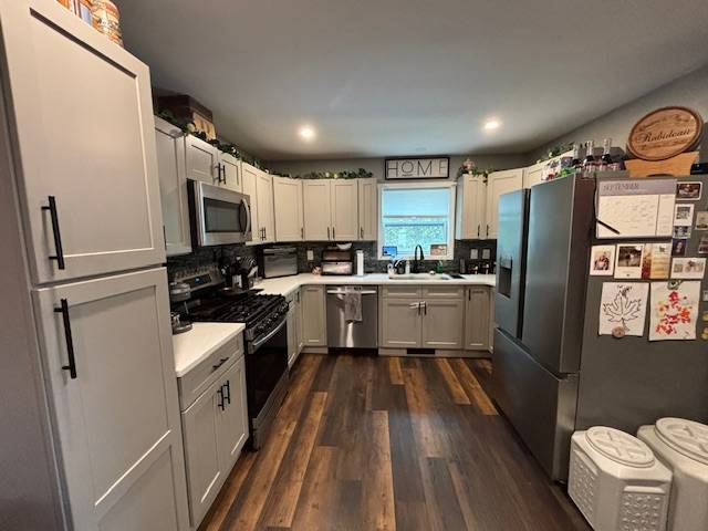 Building Photo - 122 Saratoga Ave