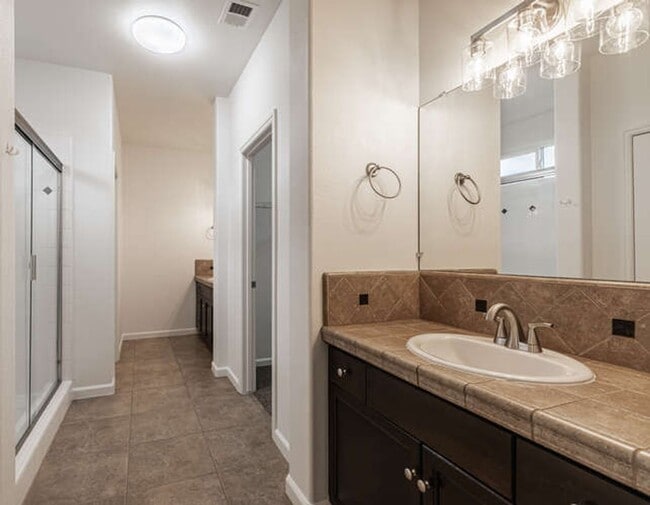 Building Photo - Great Harlan Ranch Home! Don't miss out!