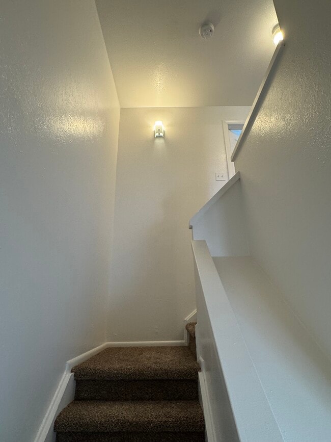 Building Photo - 6035 W 47th Ave