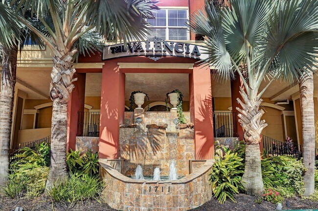 Building Photo - 1711 Old Spanish Trl