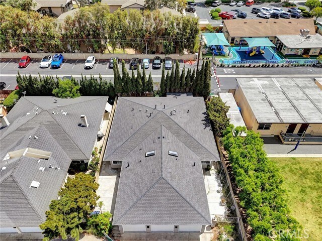 Building Photo - 402 E Glendale Dr