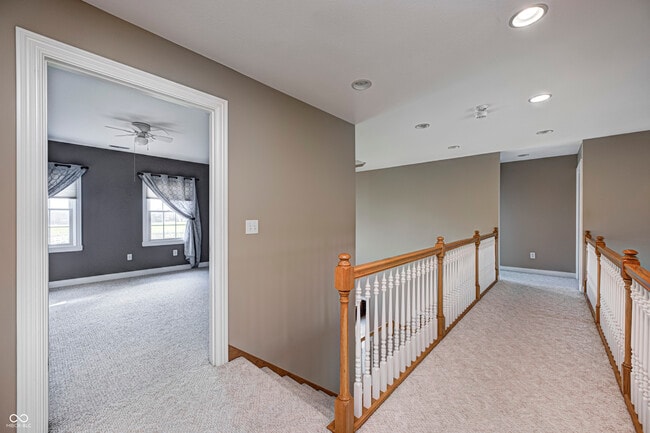 Building Photo - 2009 W 250 N