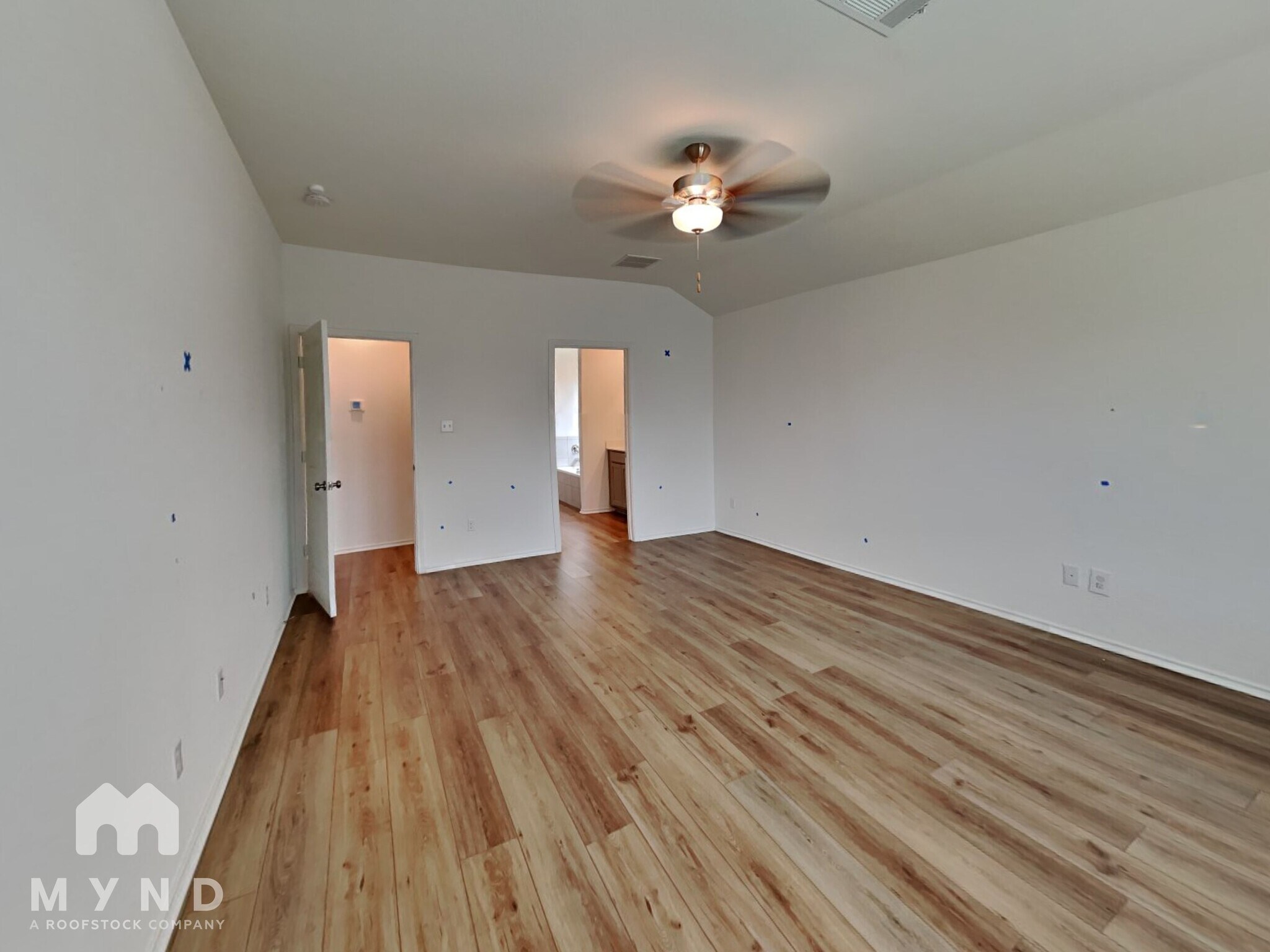 Building Photo - 441 Sebring Cir