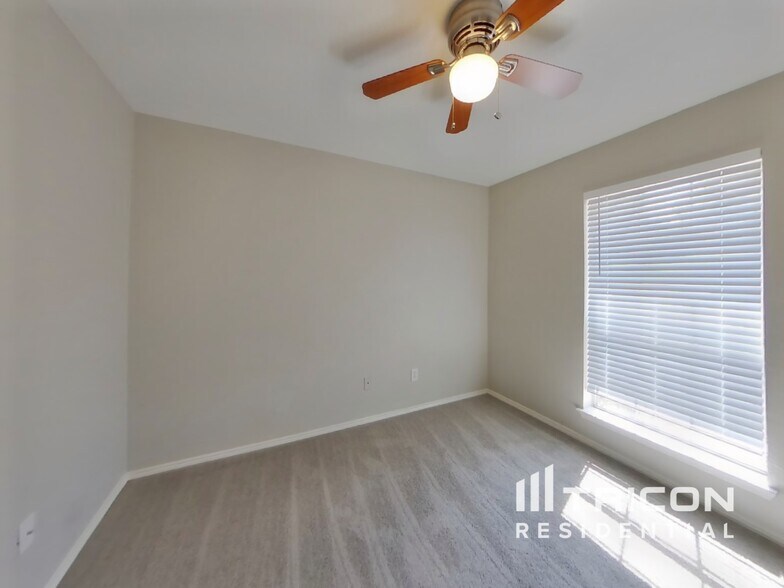 Building Photo - 7319 Woodhome Dr