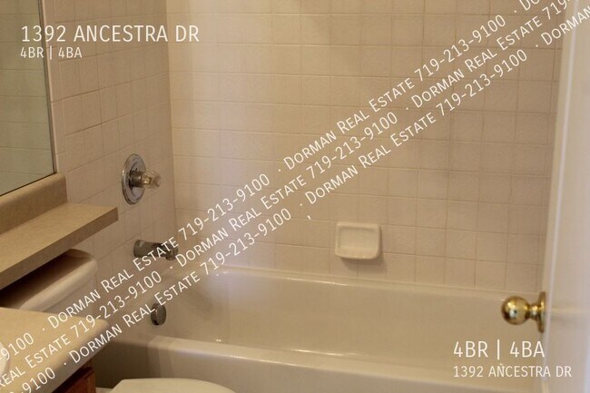 Building Photo - 1392 Ancestra Dr